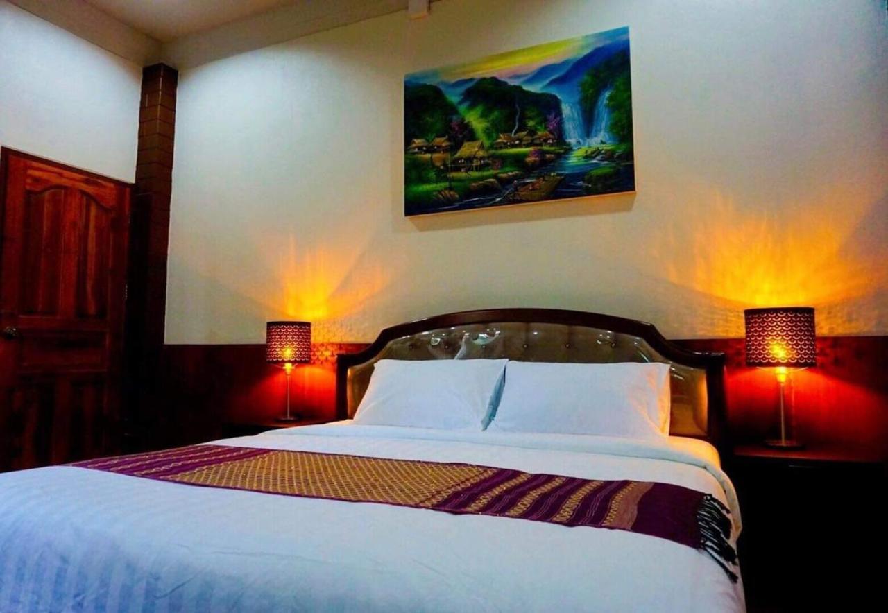 Punyin Hotel Inthanon -ปั้นหยิ่น โฮเทล Chom Thong Eksteriør bilde