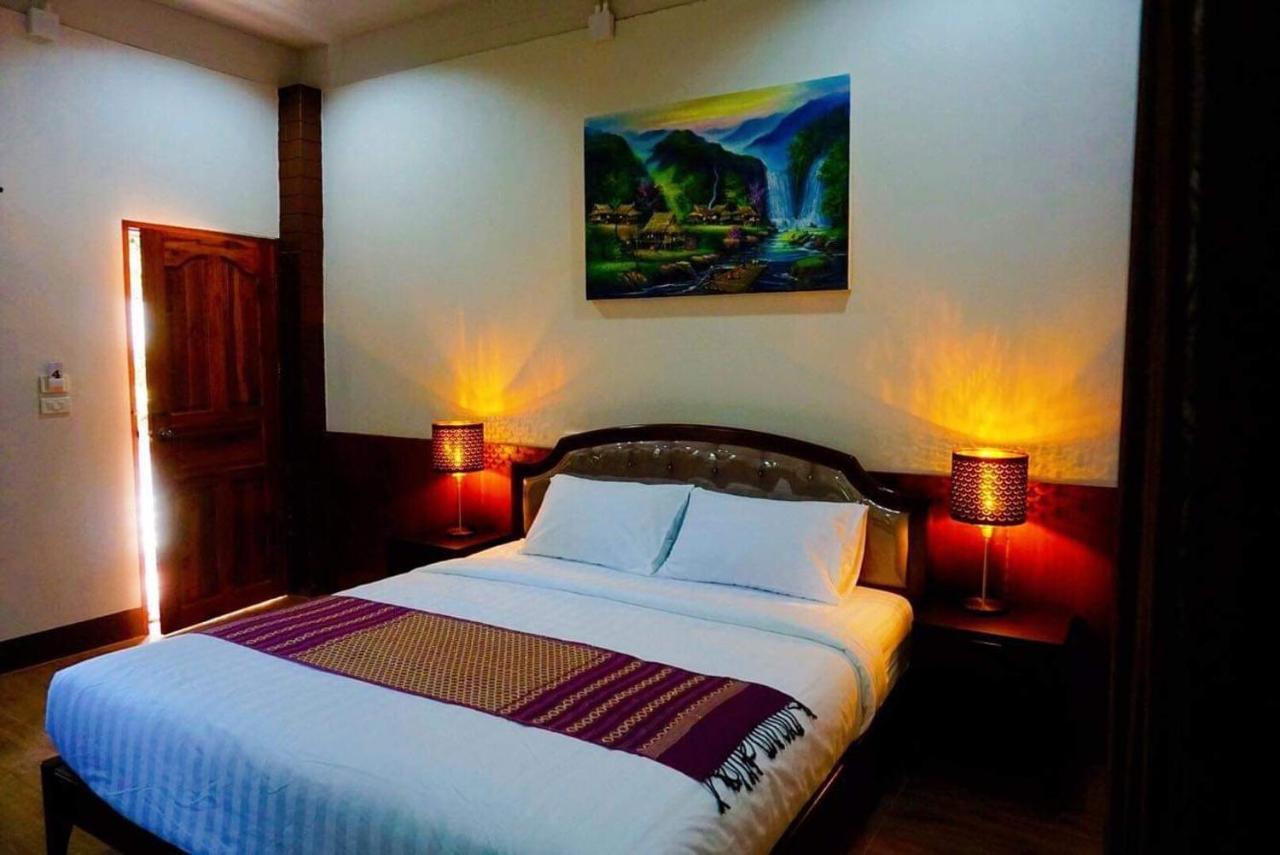 Punyin Hotel Inthanon -ปั้นหยิ่น โฮเทล Chom Thong Eksteriør bilde